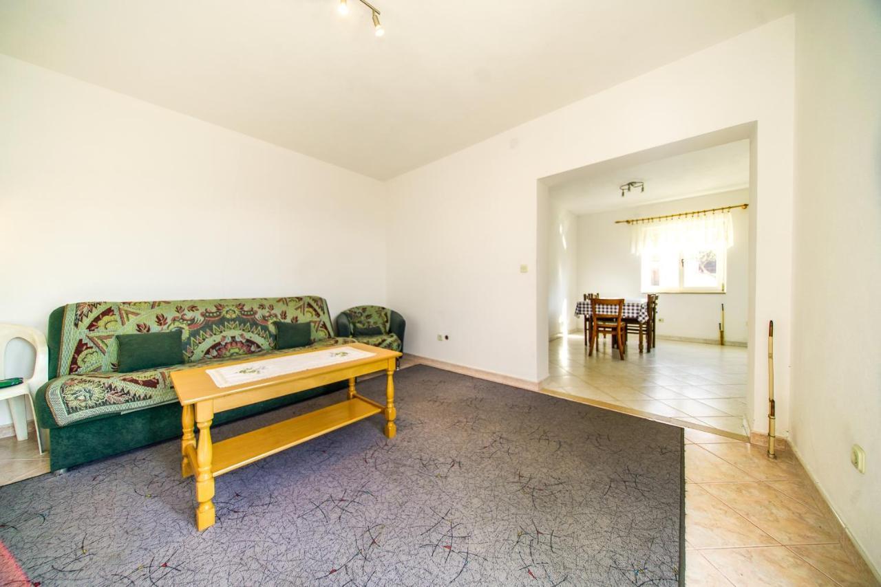 Apartments With A Parking Space Postira, Brac - 18472 Екстер'єр фото